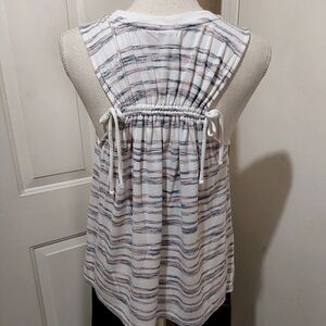 🌺 GAP Soft Striped Tank Top w/Tie Back -EUC